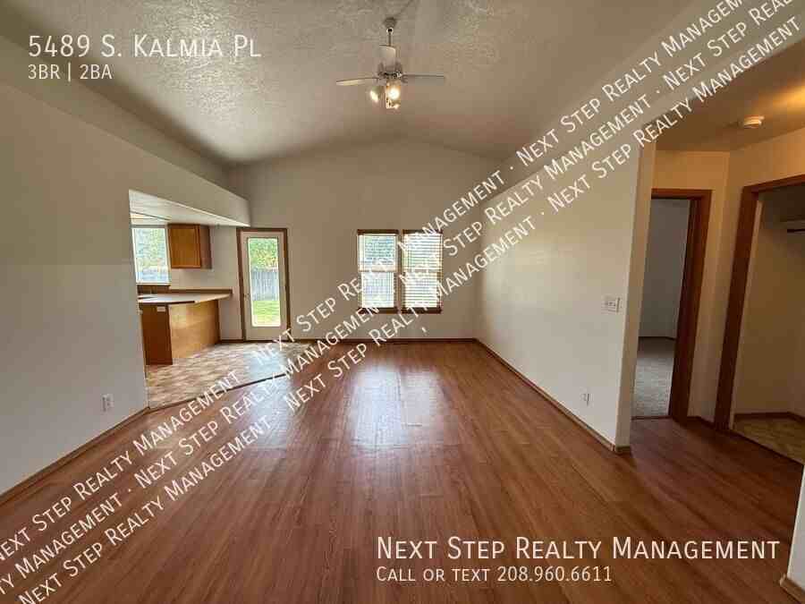 5489 S Kalmia Pl - Photo 2 of 18