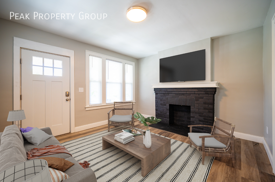 701 E 4th Ave - Photo 3 of 21