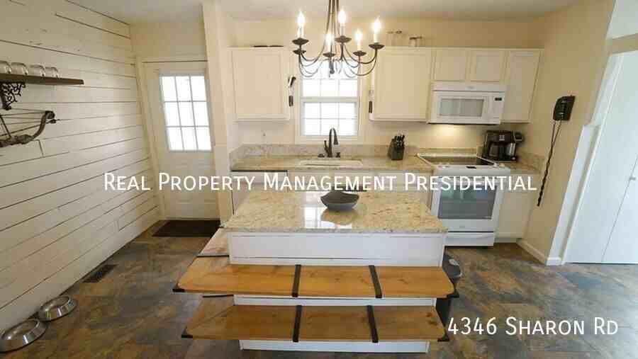 4346 Sharon Rd - Photo 2 of 30