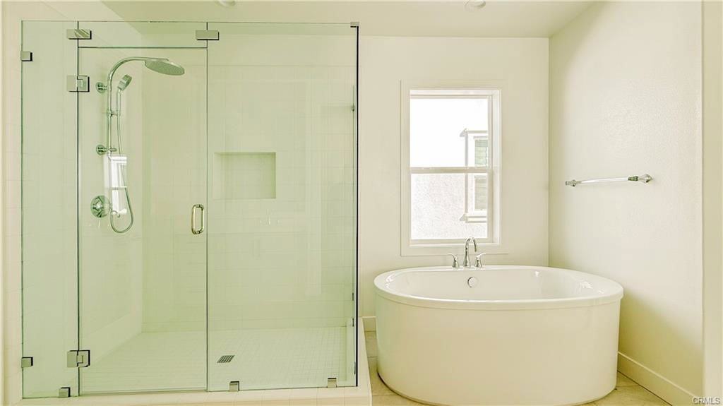 101 Bear Leaf - Photo 2 of 8