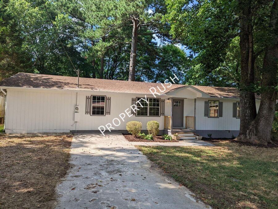 1326 Fernwood Dr - Photo 2 of 24