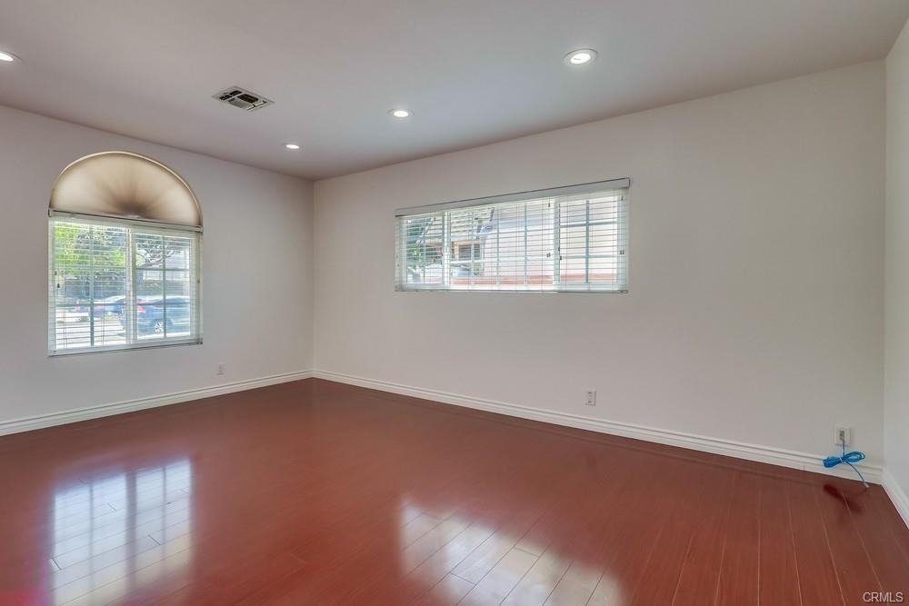 20917 Madrona Ave - Photo 2 of 5