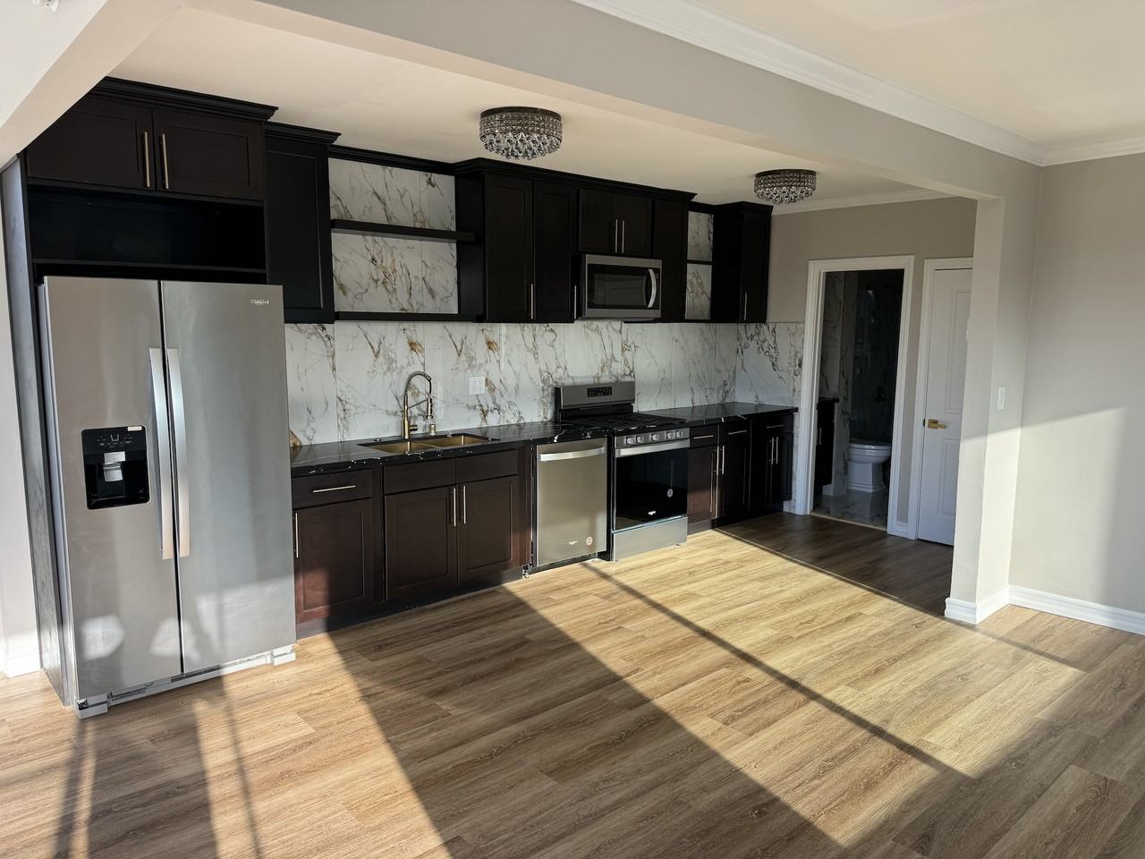 3841 Pacific Ave - Photo 2 of 13