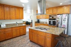 8533 Woodley Ave - Photo 1 of 1