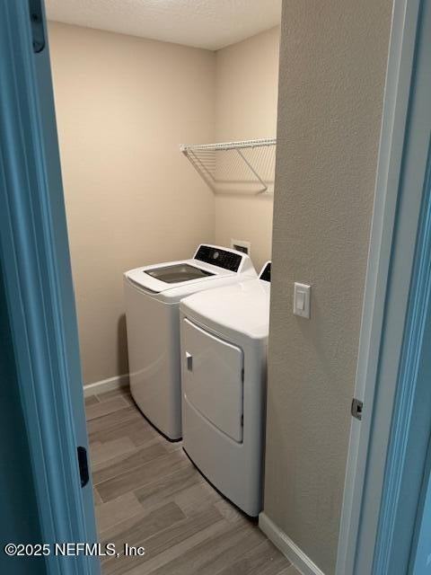 12634 Josslyn Ln - Photo 7 of 11