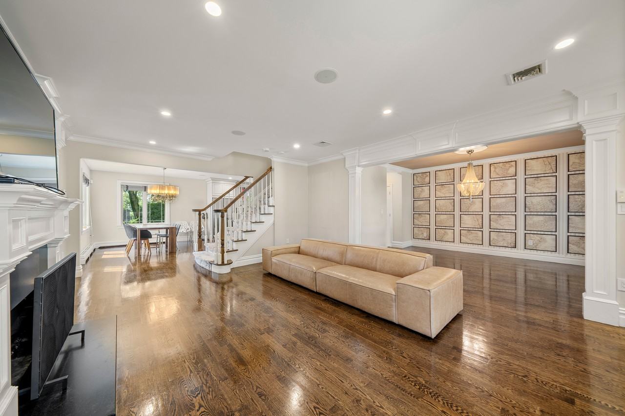 18 Hawthorne Ter #NA - Photo 3 of 30