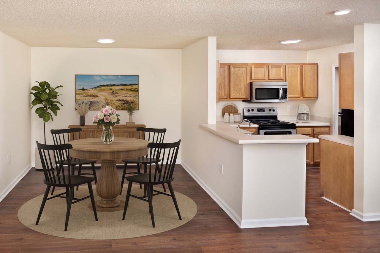 Camden Touchstone - Photo 3 of 40