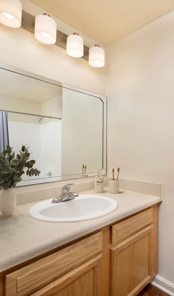 Camden Touchstone - Photo 6 of 40