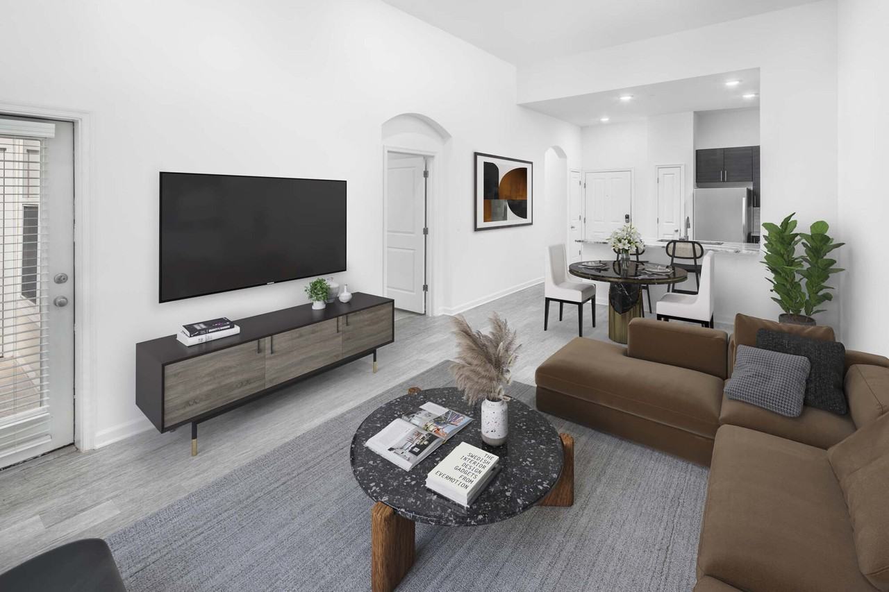 Camden Dulles Station - Photo 3 of 48