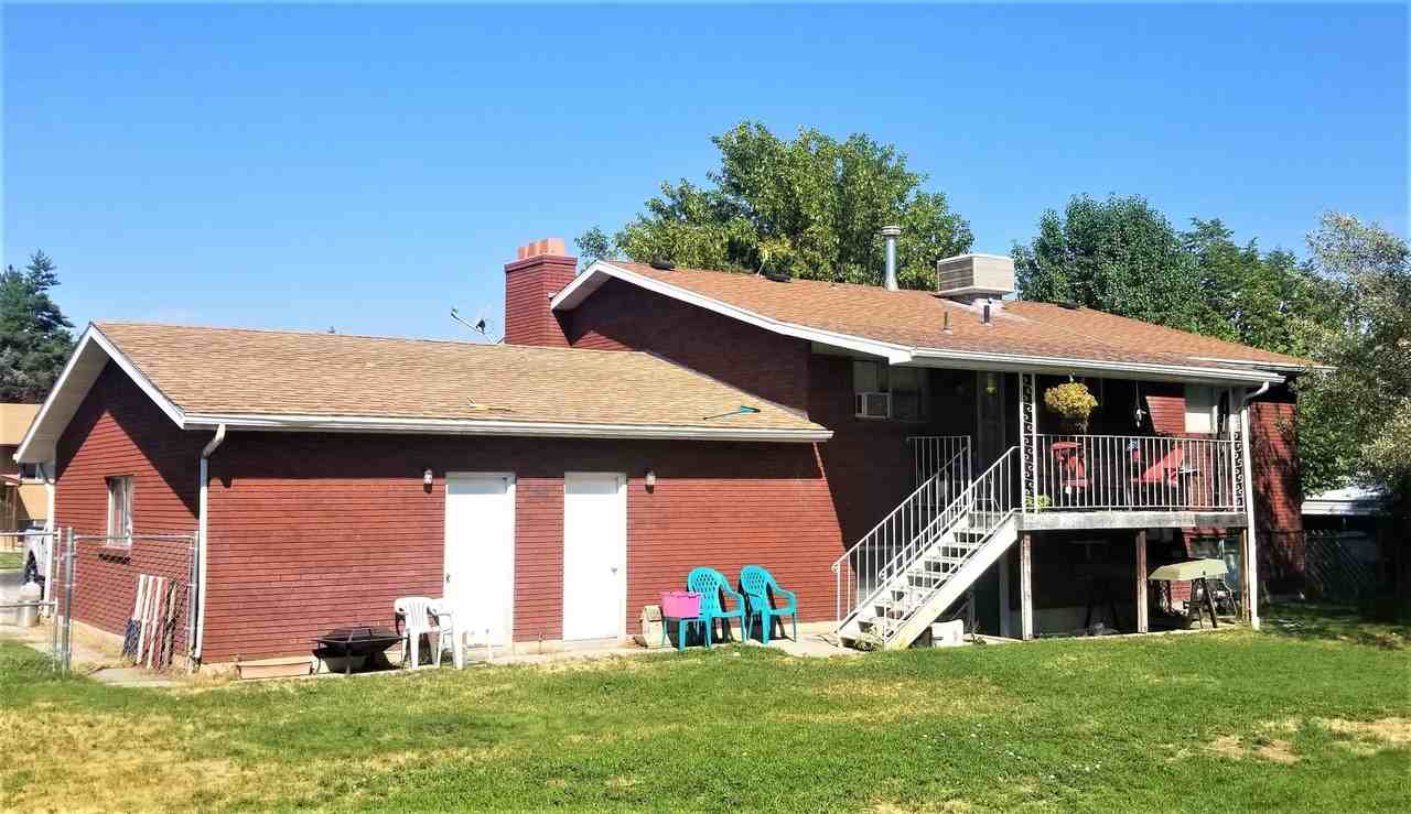 929 S 1060 E - KUZ - Photo 2 of 22