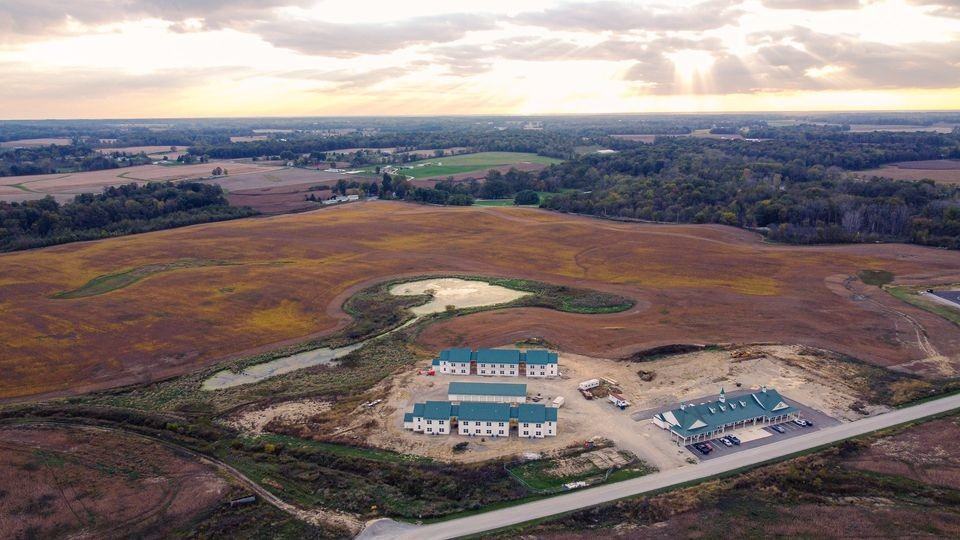 6208 Commerce Drive - Photo 2 of 13