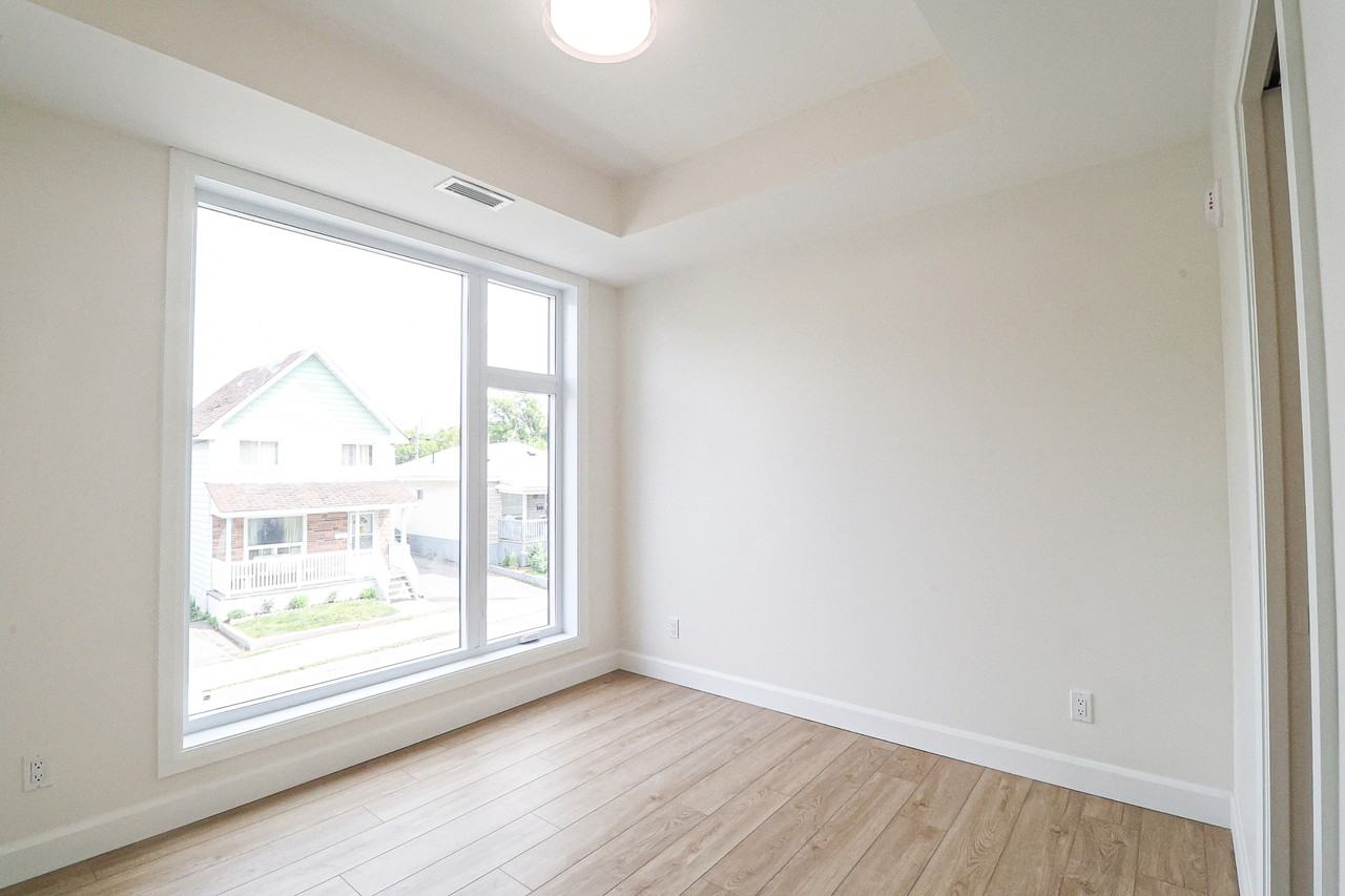 174 Ethel Street - Photo 3 of 47