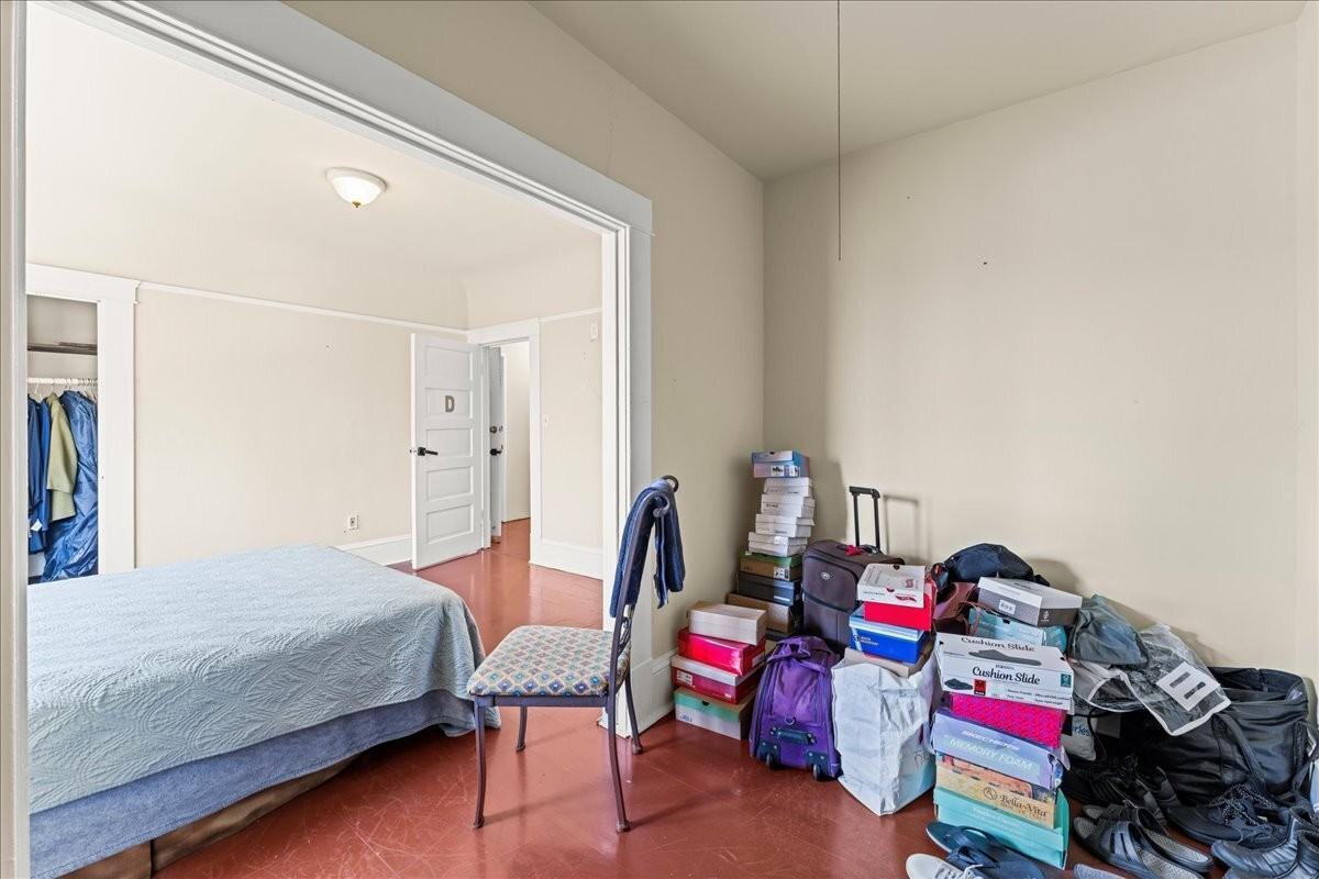 1625 Martin Luther King Junior Way - Photo 6 of 32