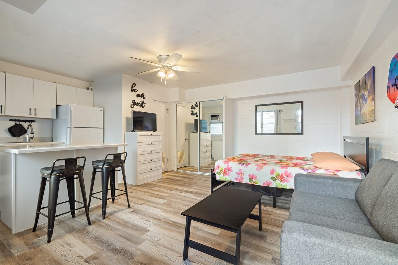 235 Liliuokalani Ave #125