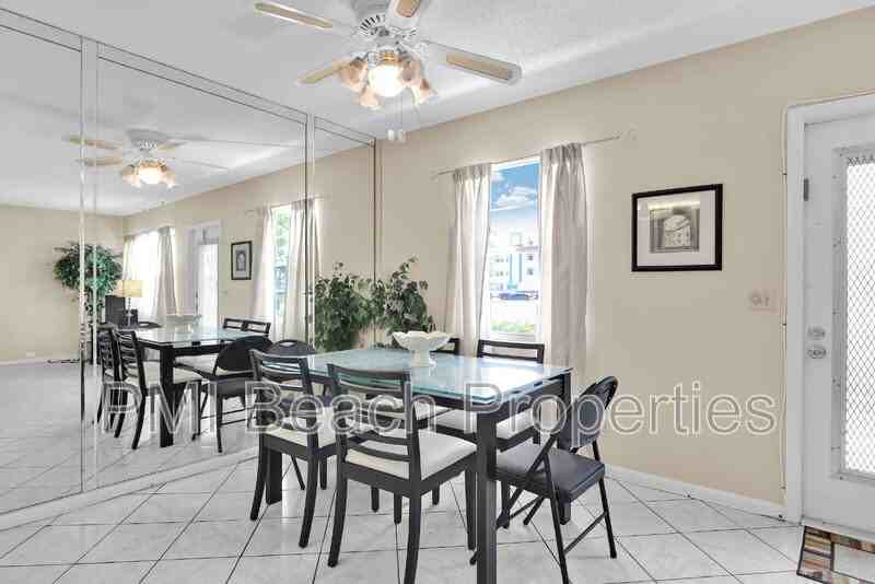 1084 Exeter E - Photo 3 of 18