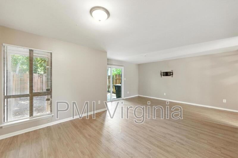 6429 Edward St - Photo 3 of 31