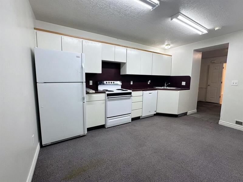 18 Ne #106 - Photo 3 of 4