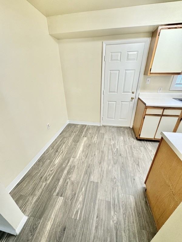 1806 Chicago Ave - Photo 5 of 9