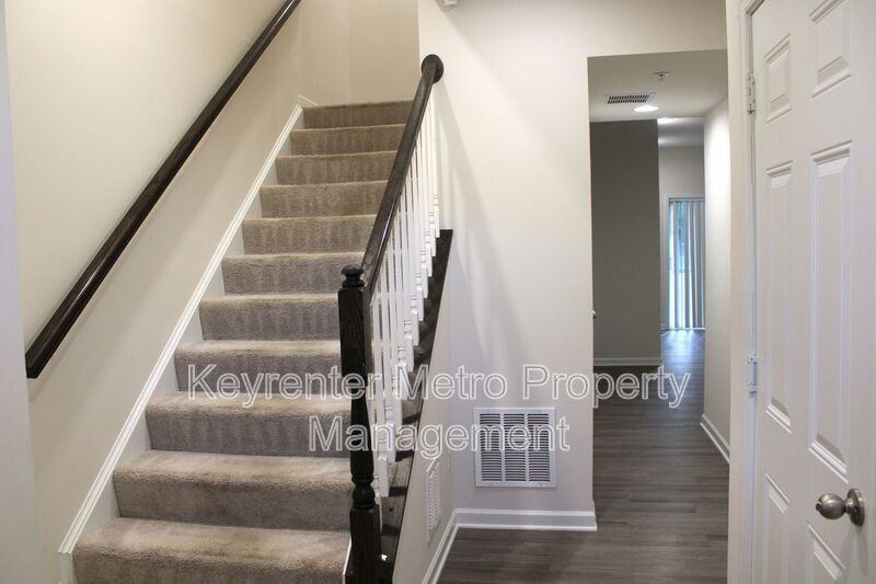 3421 Gentle Breeze Dr - Photo 3 of 24