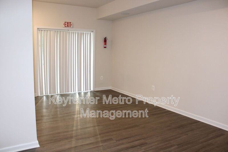 3421 Gentle Breeze Dr - Photo 4 of 24