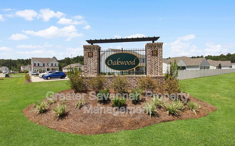 109 Sweetwood Cir - Photo 2 of 50