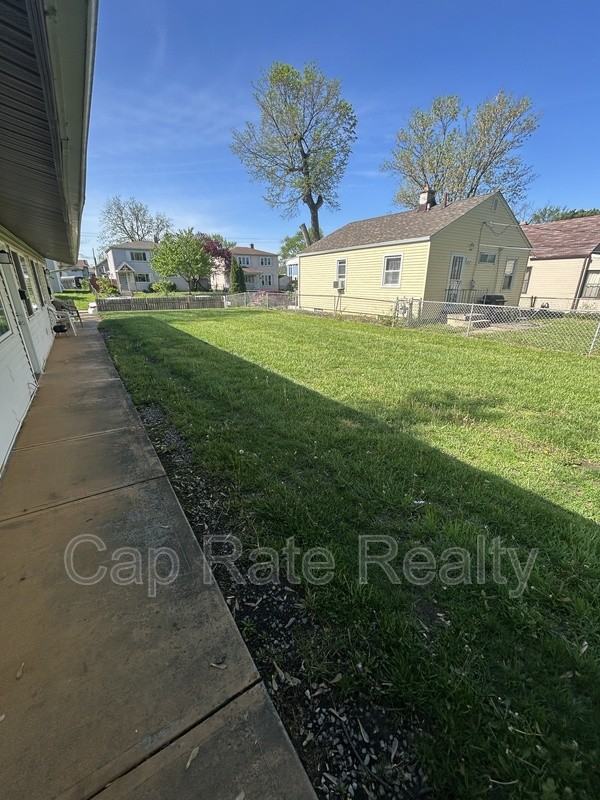 1020 E 13th Ave #D - Photo 2 of 10