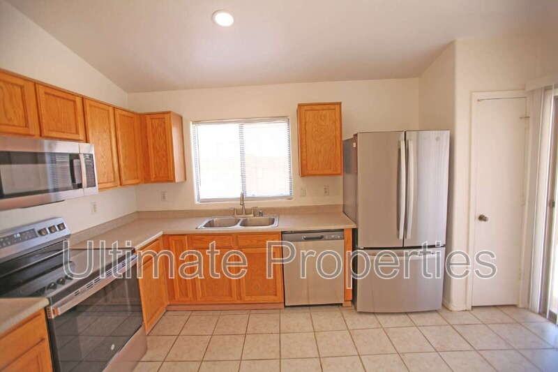 12710 W Willow Ave - Photo 3 of 18