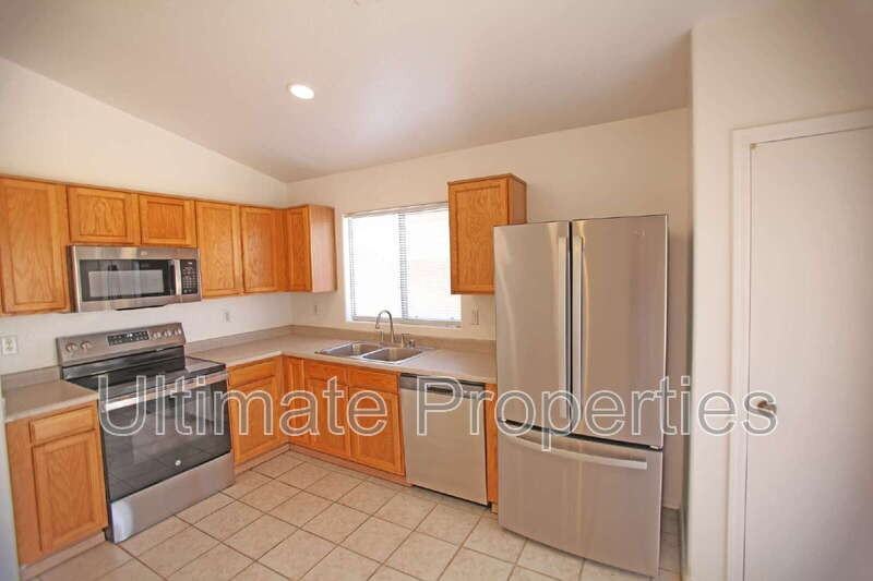 12710 W Willow Ave - Photo 5 of 18