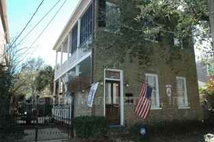 257 Adams St #B - Photo 1 of 1