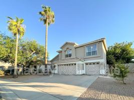 featured image of 4645 E Kelly Dr