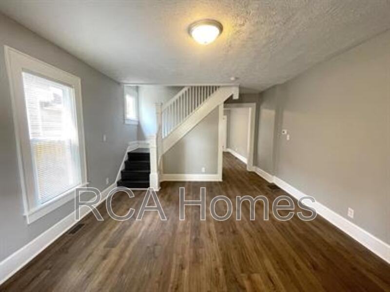1036 Nelson Ave - Photo 7 of 11