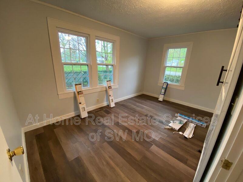2630 E Cherry St - Photo 6 of 14