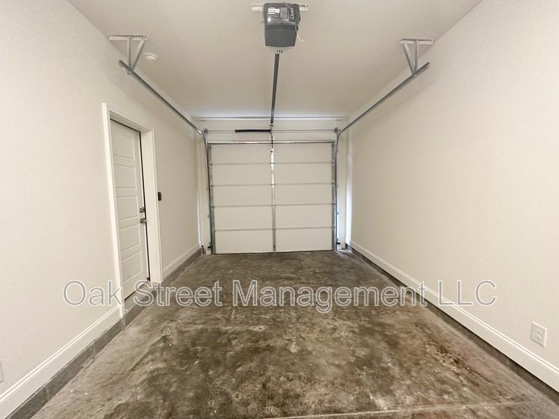 4607 Plaza Hills Ln #B - Photo 2 of 11