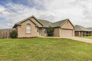 540 Tamarron Dr - Photo 1 of 1