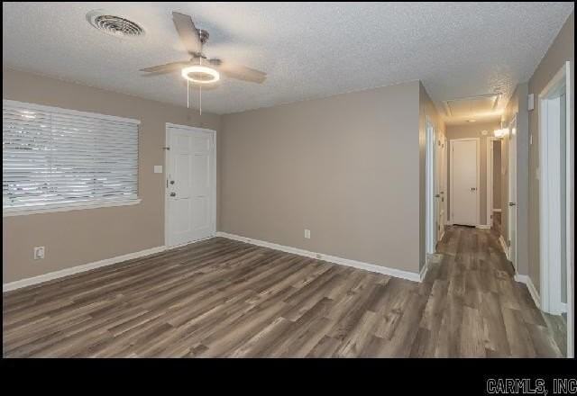 4716 Buckingham Place - Photo 3 of 25