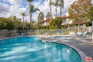 featured image of 1470 Palisades Dr