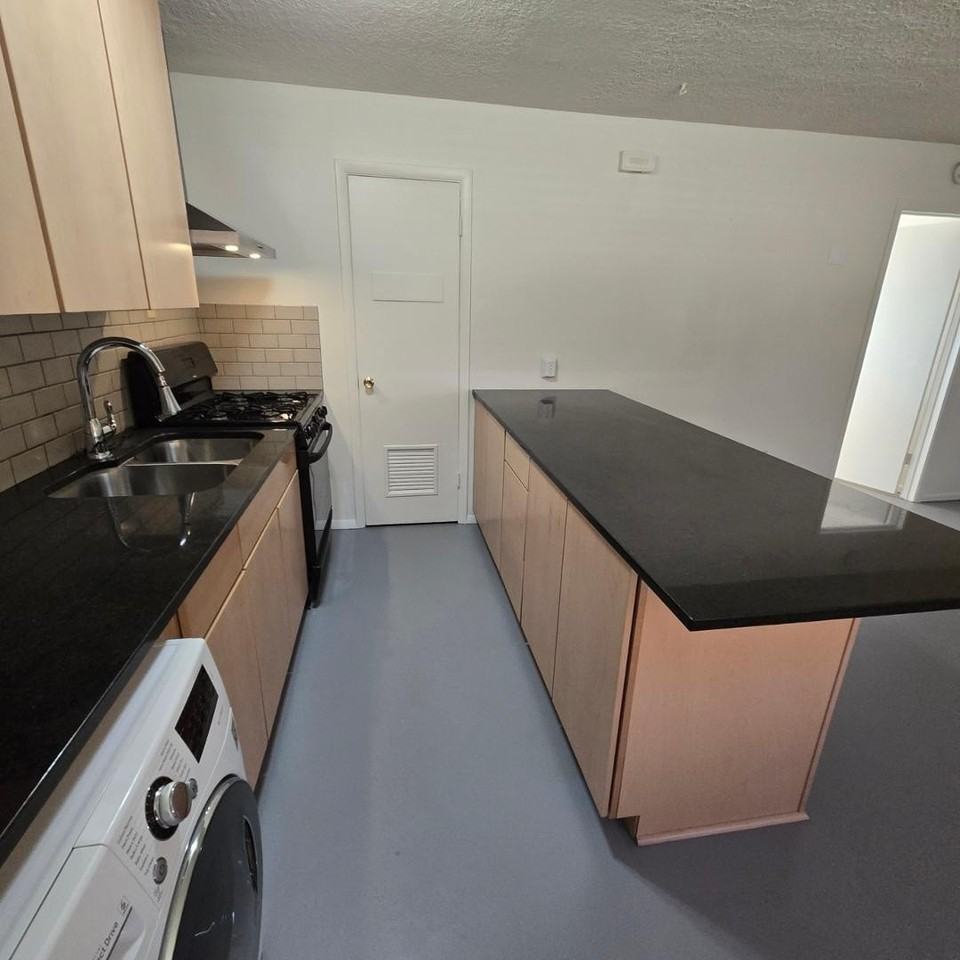 354 Pueblo Solano Rd Nw #7 - Photo 6 of 16