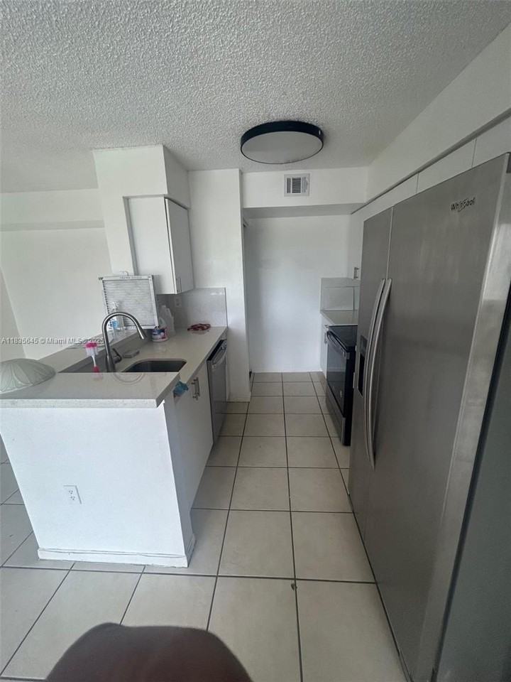 15231 Sw 80th St #503 - Photo 7 of 10