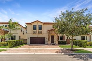 724 Se 37th Ave - Photo 1 of 1
