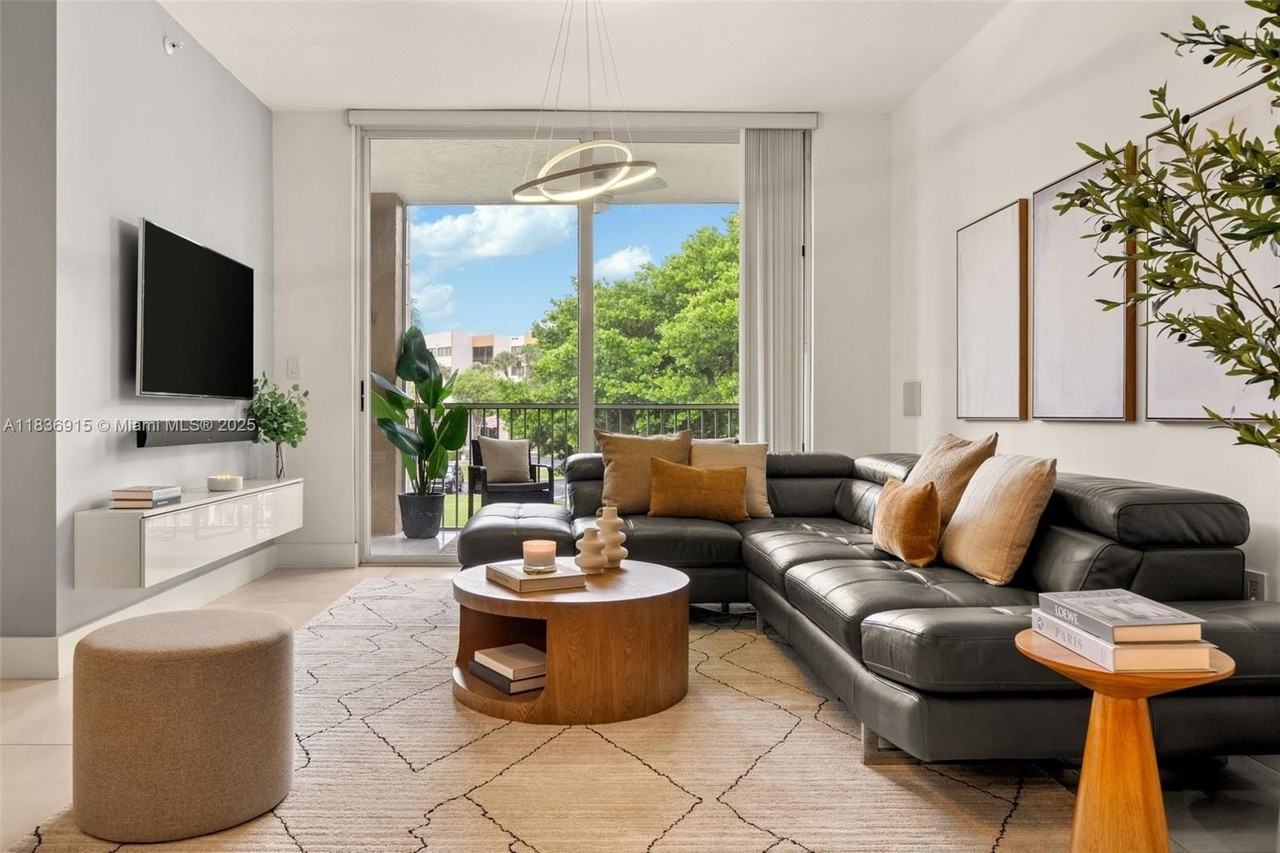 9755 Nw 52nd St #206 - Photo 2 of 30