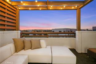1651 Topanga - Photo 1 of 1
