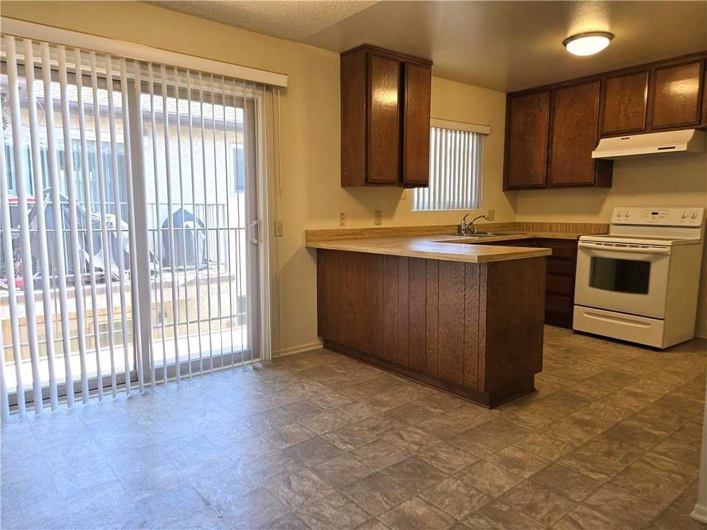 15907 La Forge St #C - Photo 7 of 12