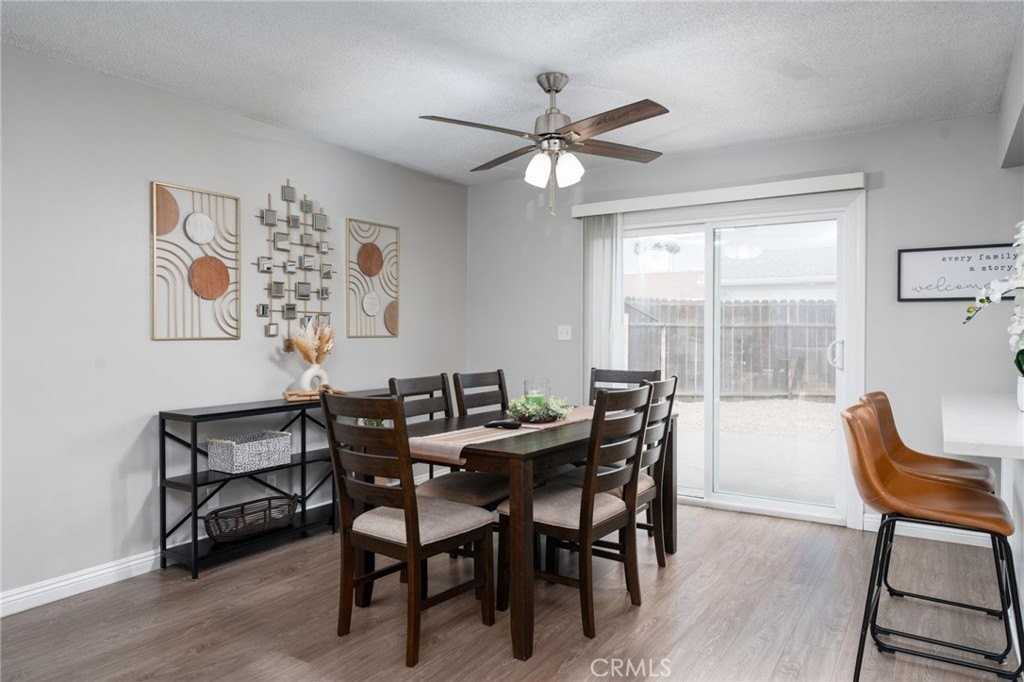 716 N Orange St - Photo 7 of 28