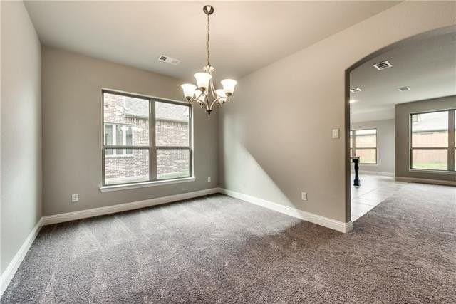 16709 White Rock Blvd - Photo 4 of 40