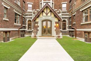 Manning Manor - Photo 1 of 1