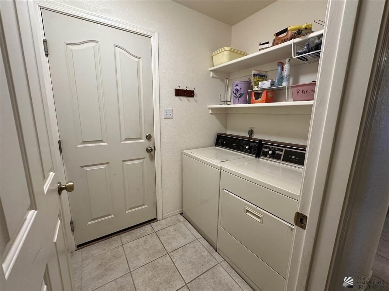 13465 East 34th Place - Photo 5 of 14