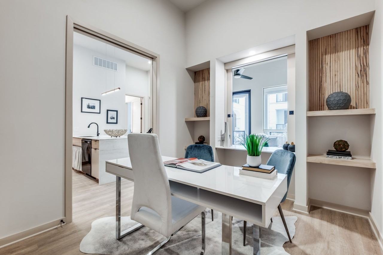 Bishop Canopy - Photo 5 of 5