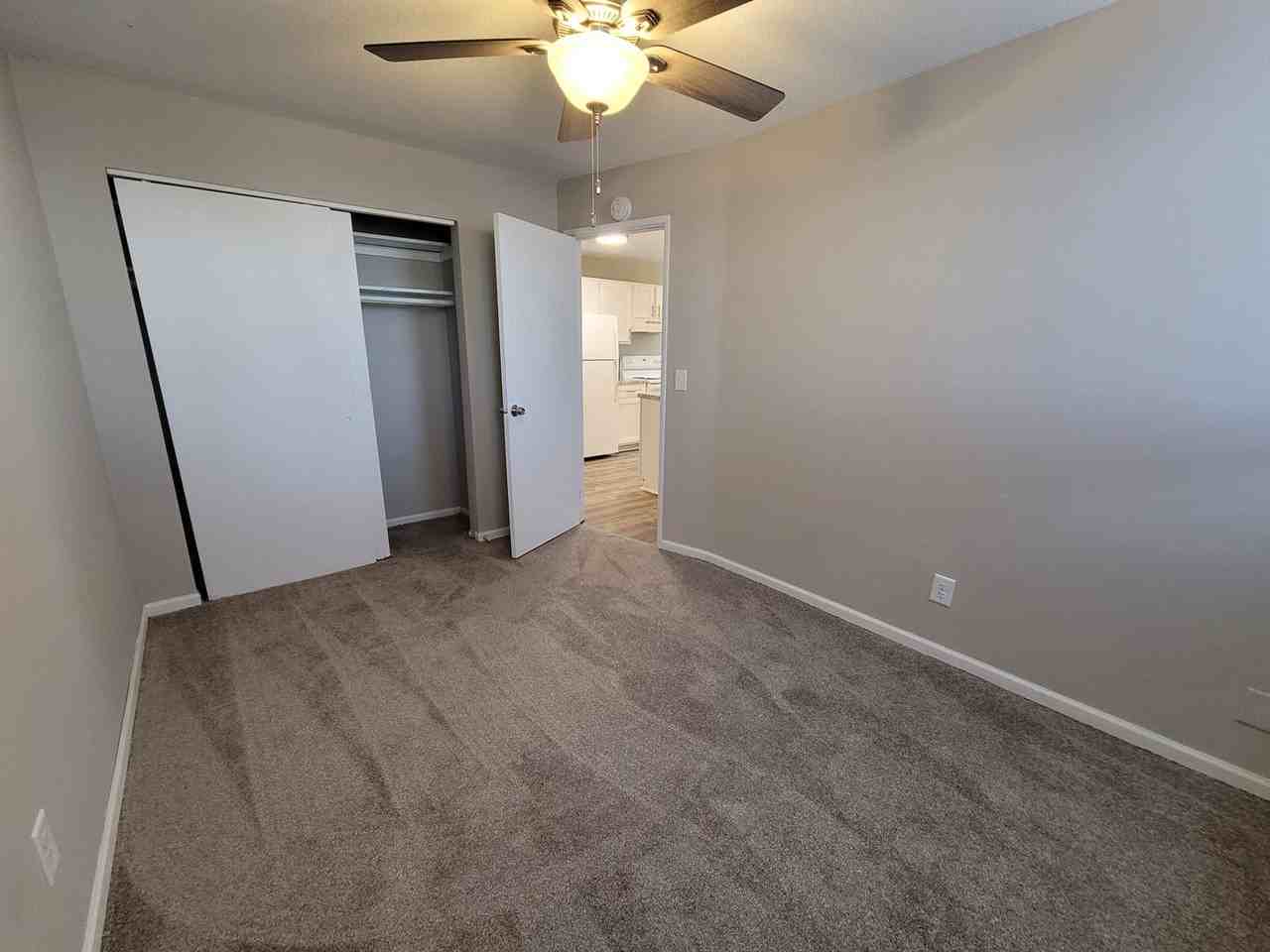 St. Anthony Park Apartments - Photo 4 of 8