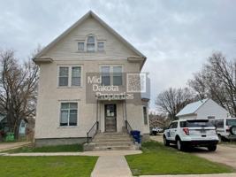 featured image of 509 W 3rd Ave