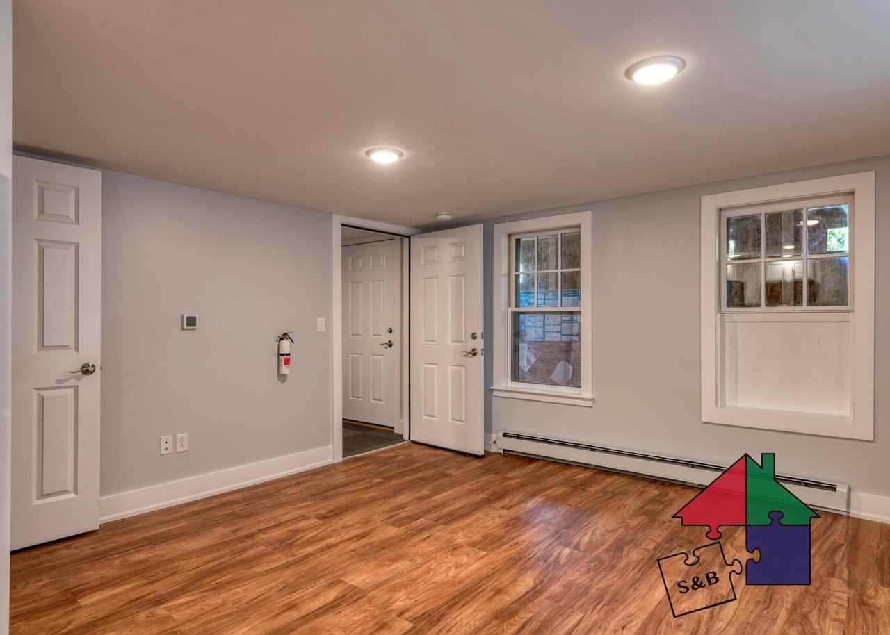 166 N. Winooski Ave - Photo 7 of 45